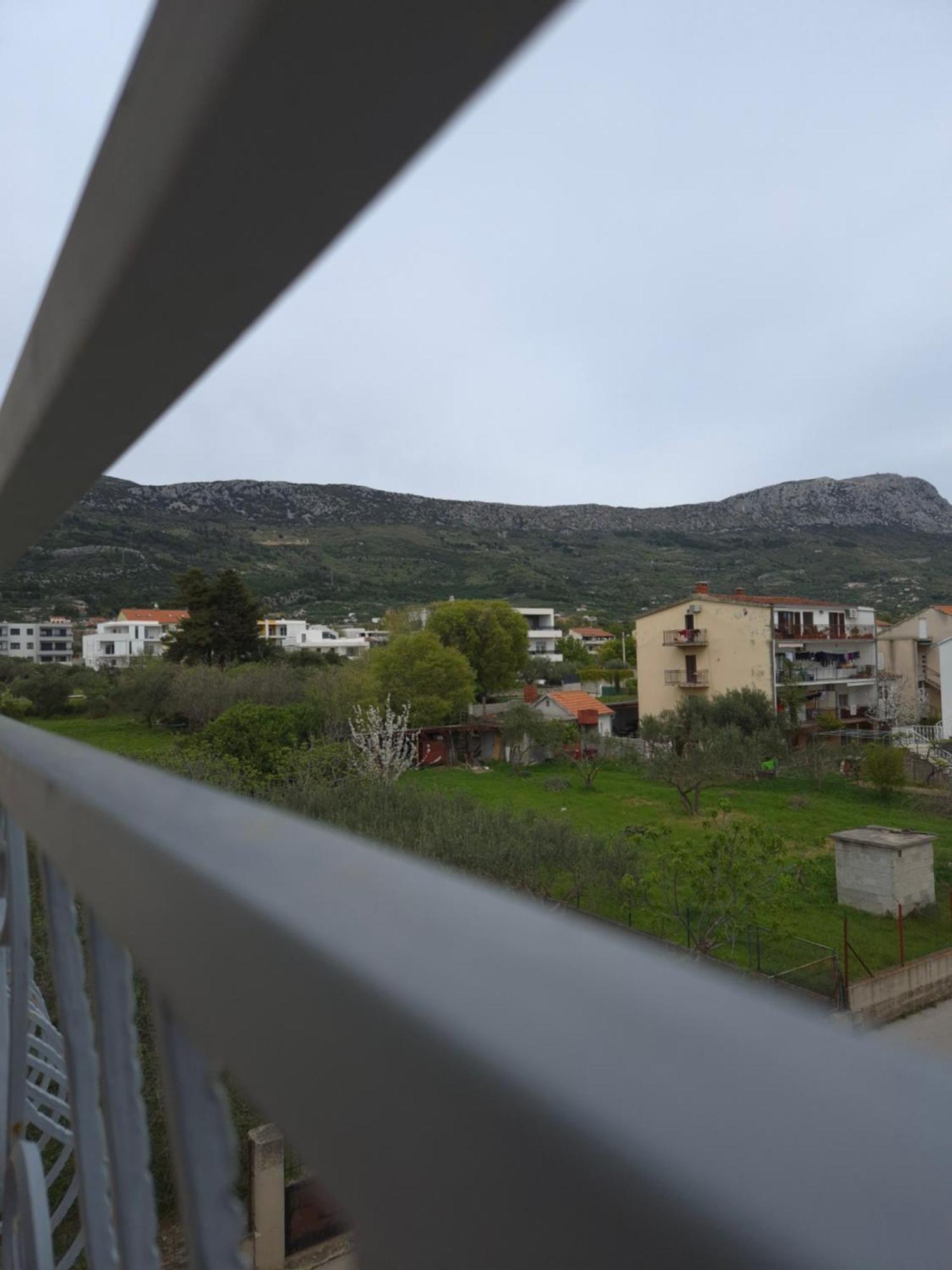 Josip Veliki Apartamento Kaštela Exterior foto